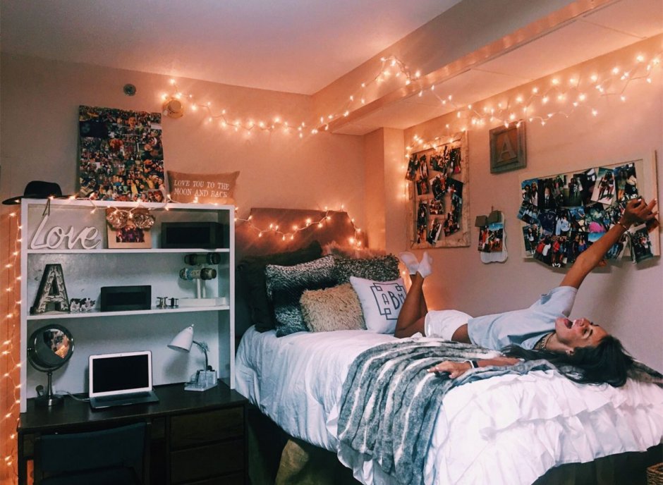Красивая уютная комната для подростка