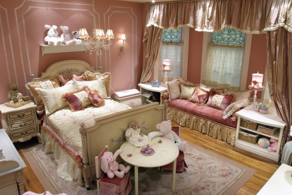 Роскошные спальни для маленькой девочки
