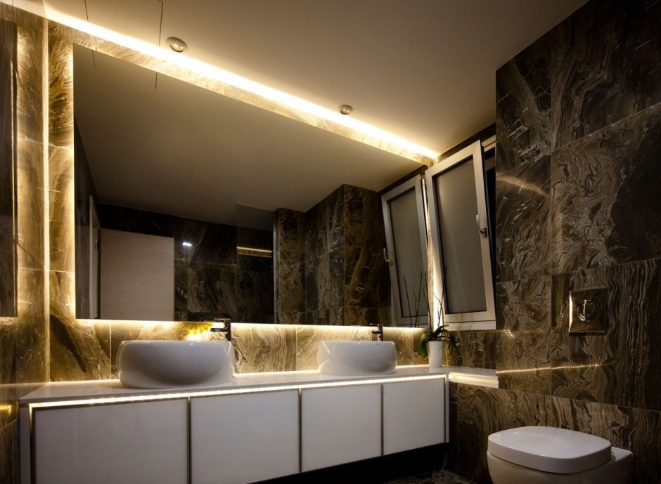 Дизайнерское освещение в ванную комнату