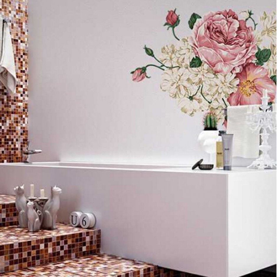 Декор ванной комнаты цветами