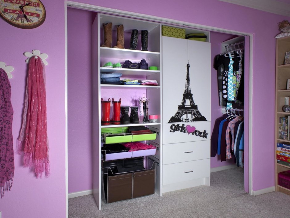 Шкаф для девочки подростка в комнату