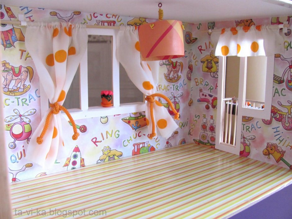 Детская комната из картона