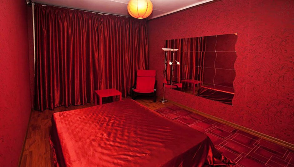 Комната салона эротического массажа