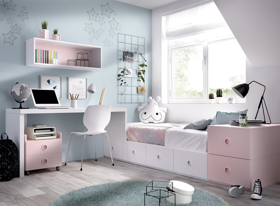 Комната с белой мебелью для девушки