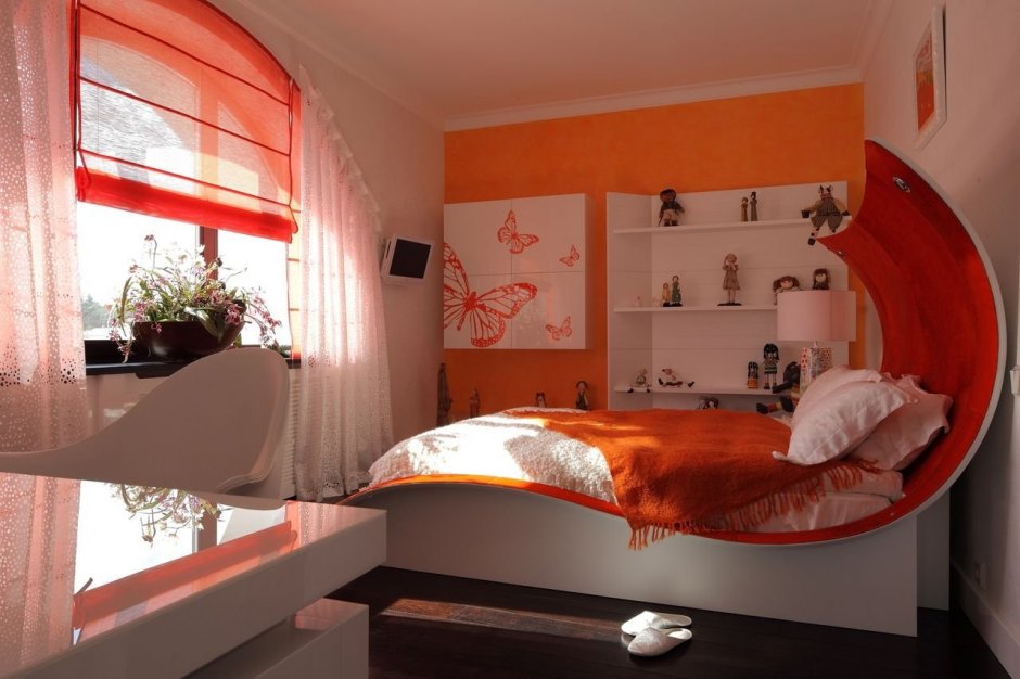 Оранжевая комната для подростка