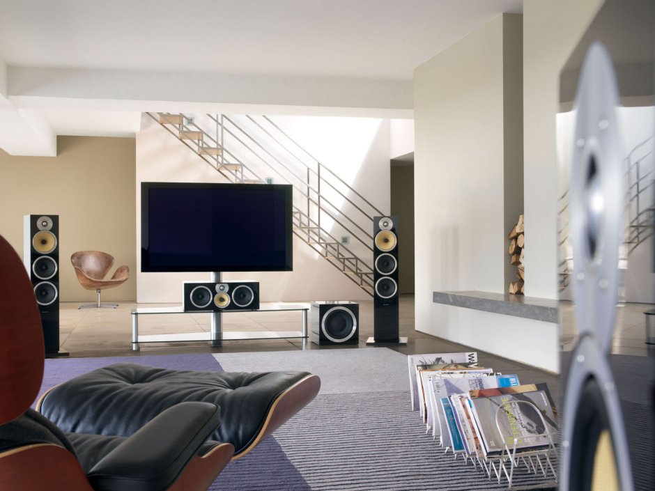 Bowers Wilkins телевизор