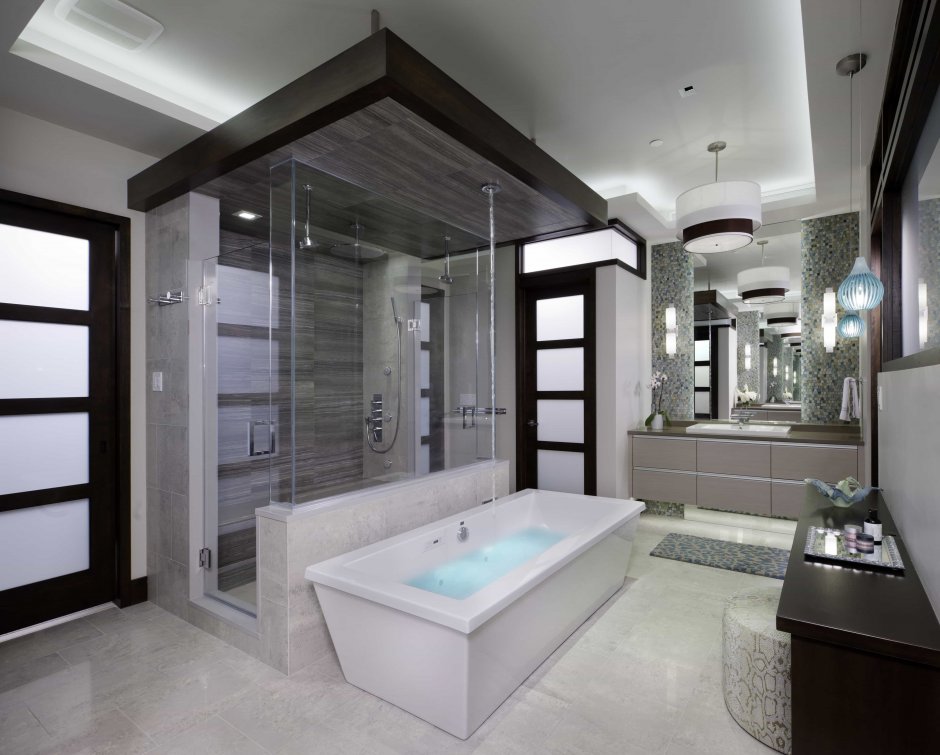 Современная большая ванная комната