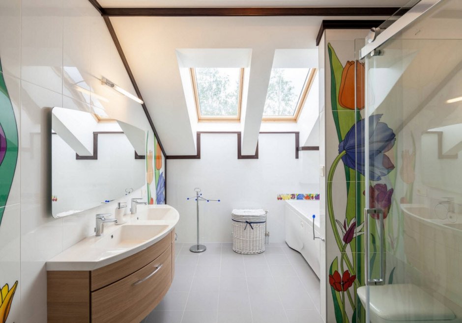 Ванная комната треугольной формы