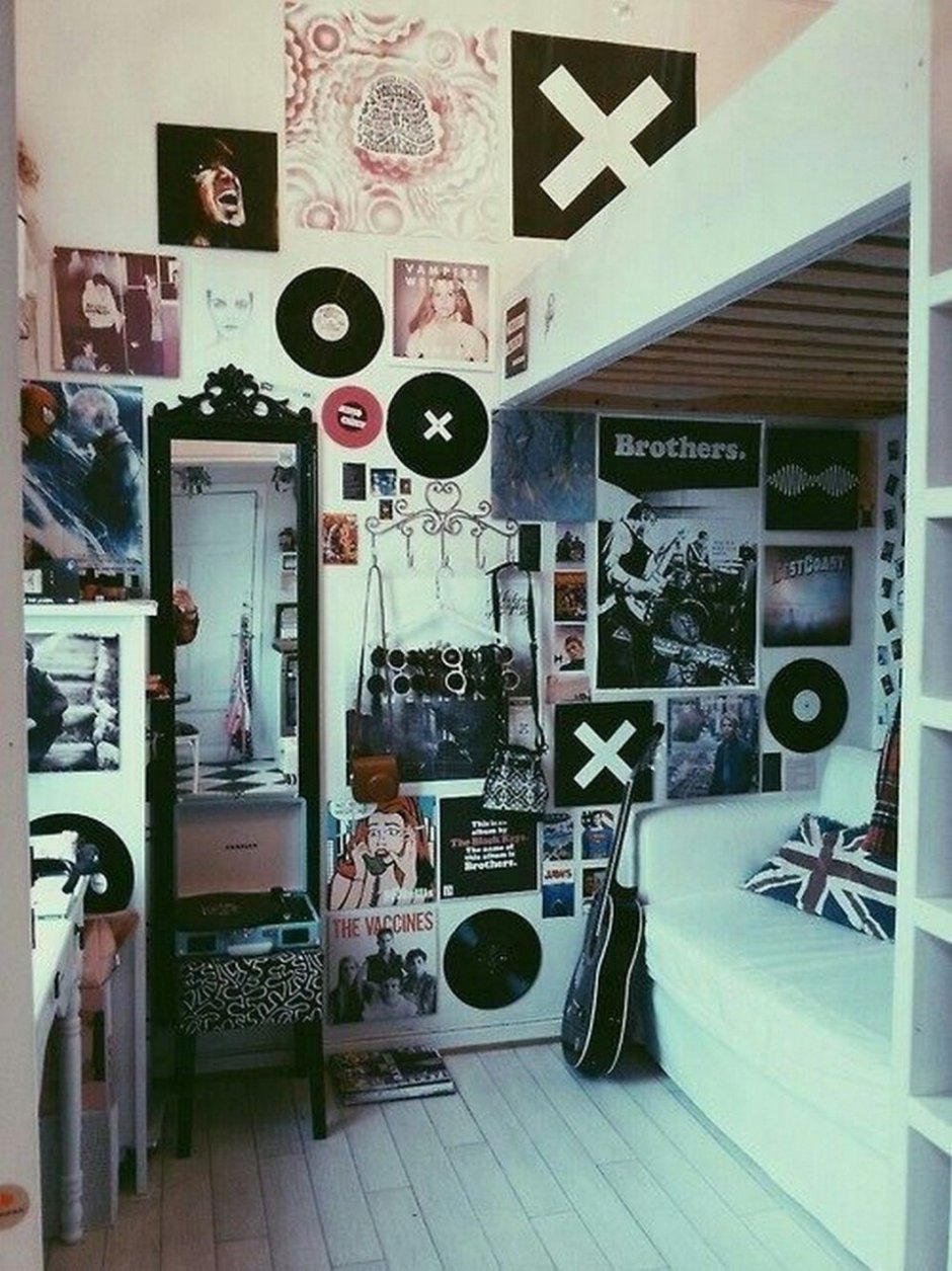 Комната в стиле панк-рок