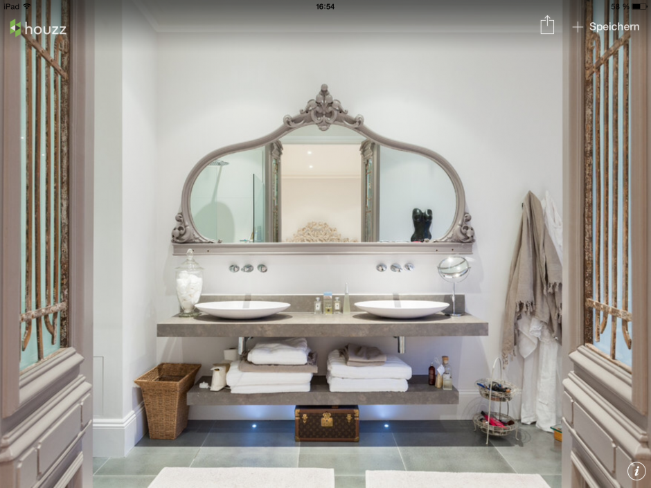 Большое зеркало в ванную необычной формы