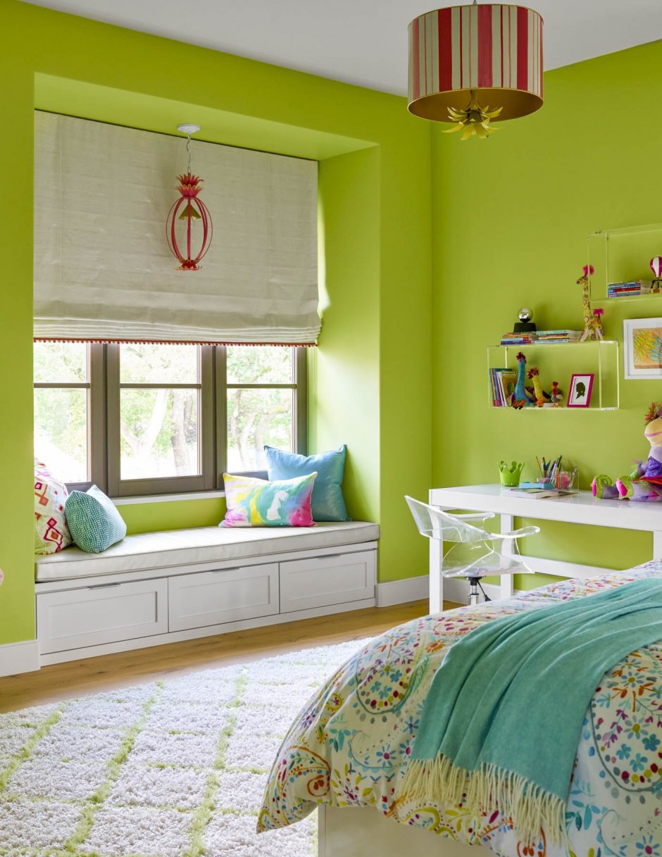 Комната для девочки в зеленых тонах