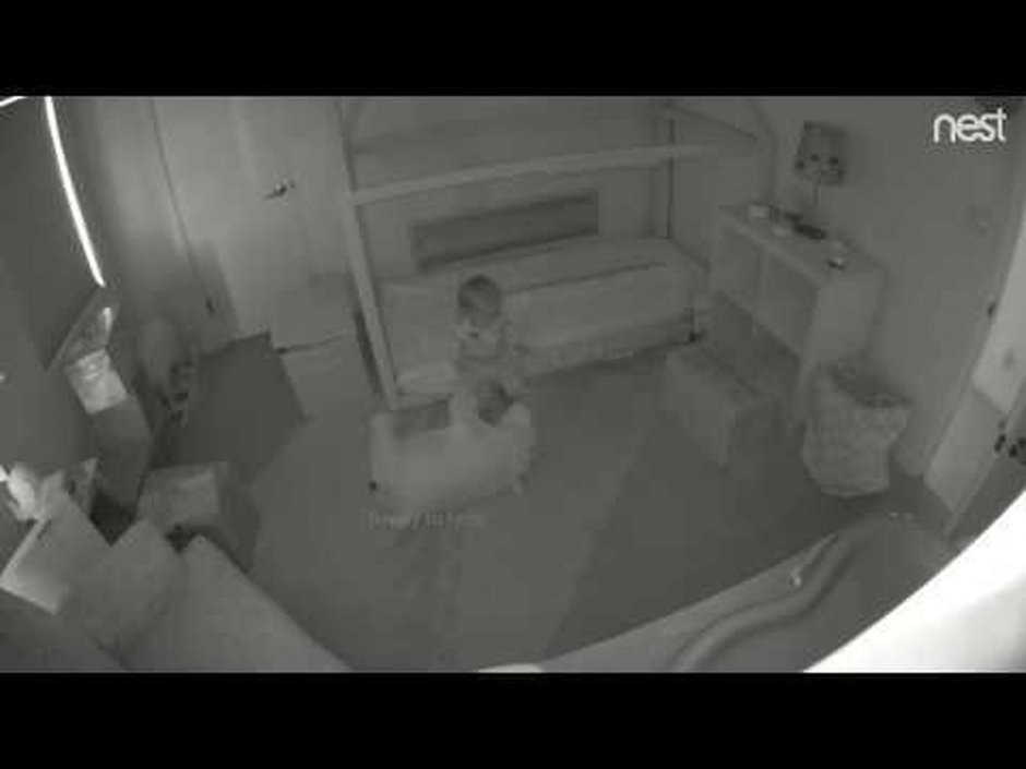 Видеокамера в ванной комнате