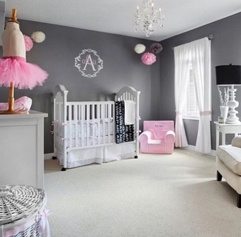 Детская комната в розово серых тонах