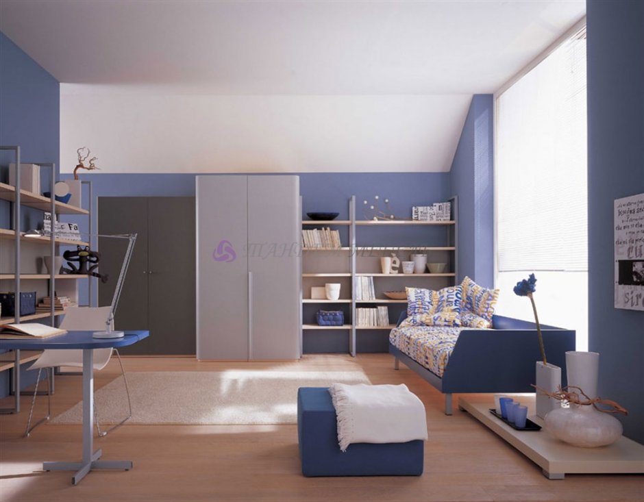 Интерьер синяя мебель комната для подростка