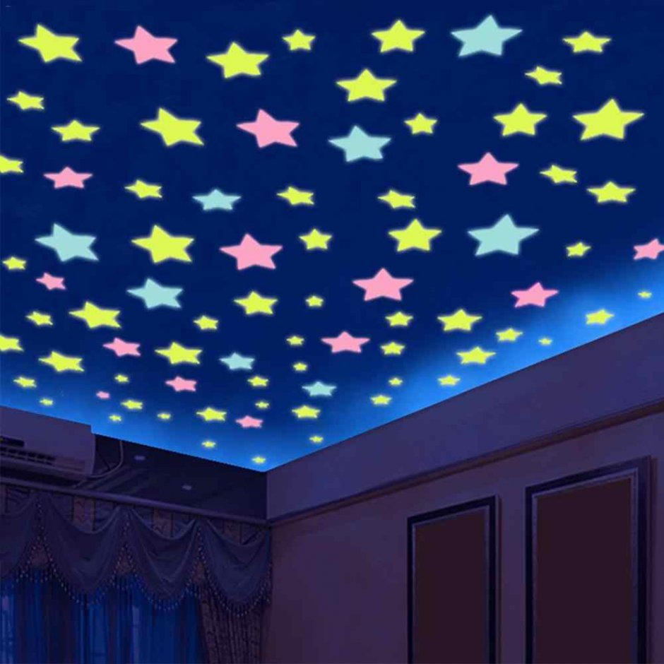 Потолок со светящимися звездами