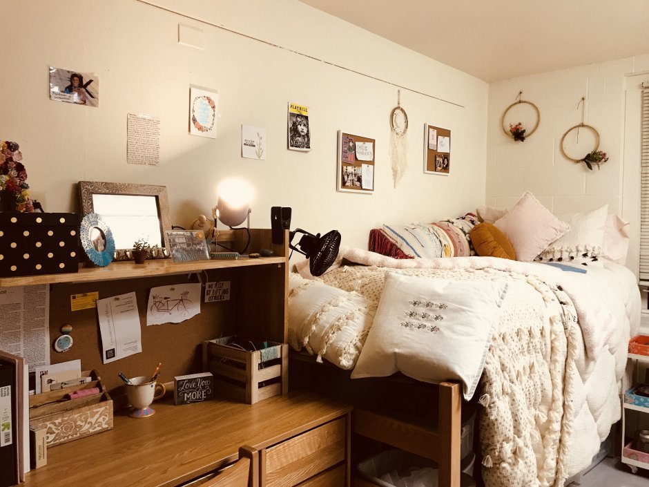 Уютная спальня студента