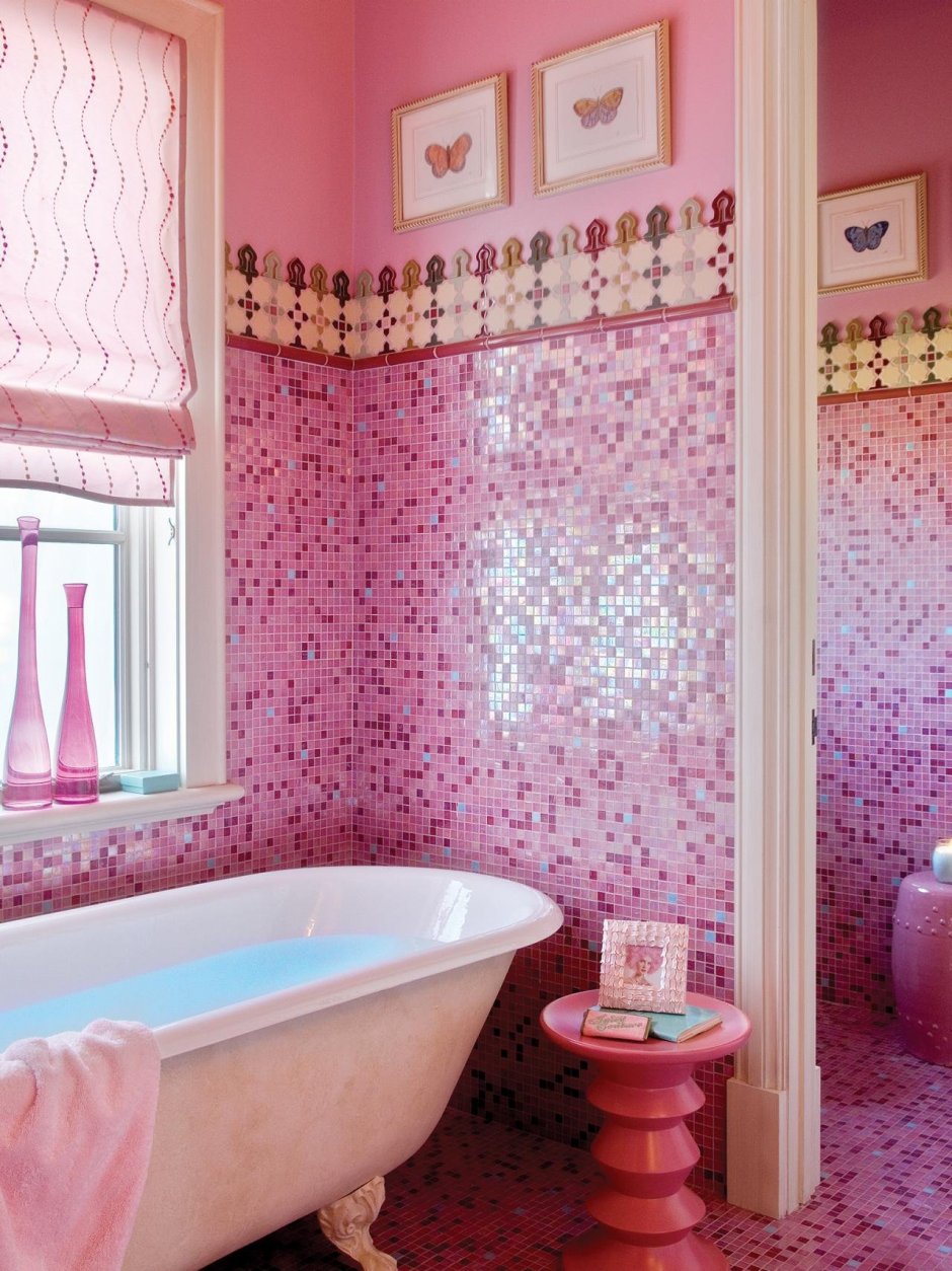 Плитка для ванной в розовых тонах