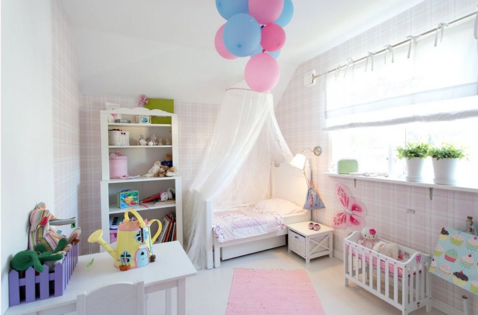 Детская комната для маленькой девочки