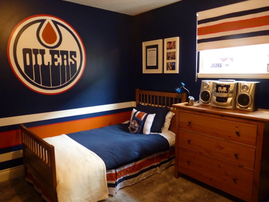 Комната в хоккейном стиле