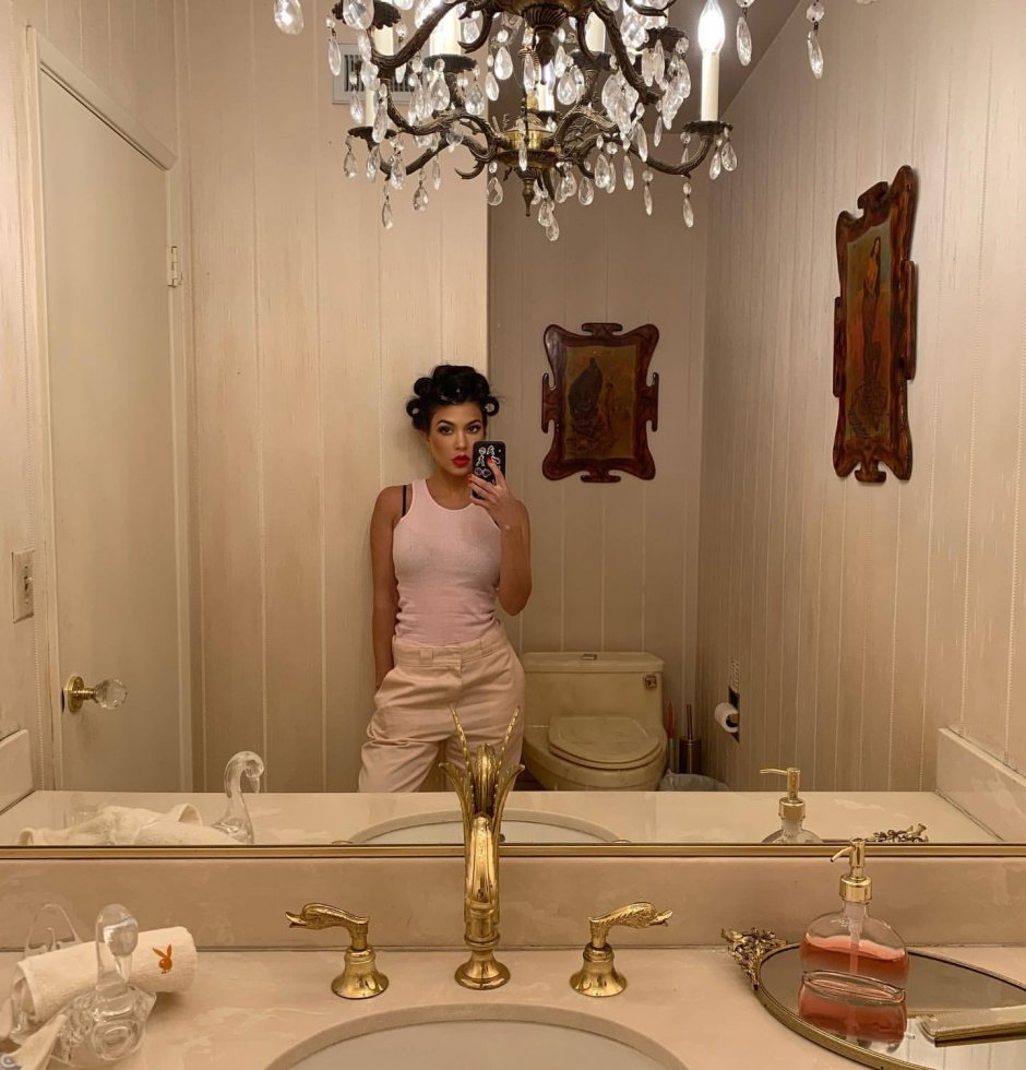 Ванная комната Ким Кардашян (33 фото)