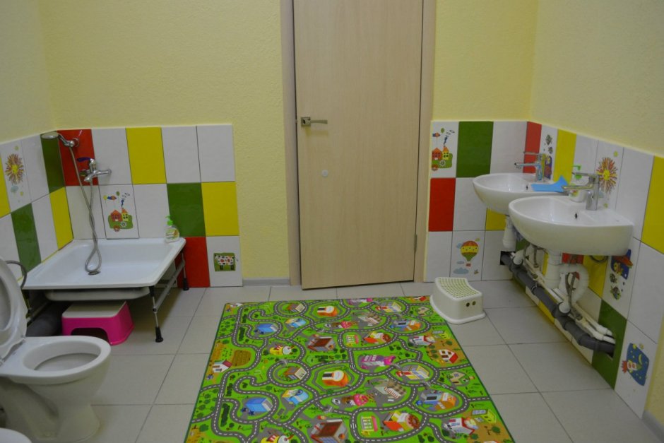 Детский туалет в детском саду
