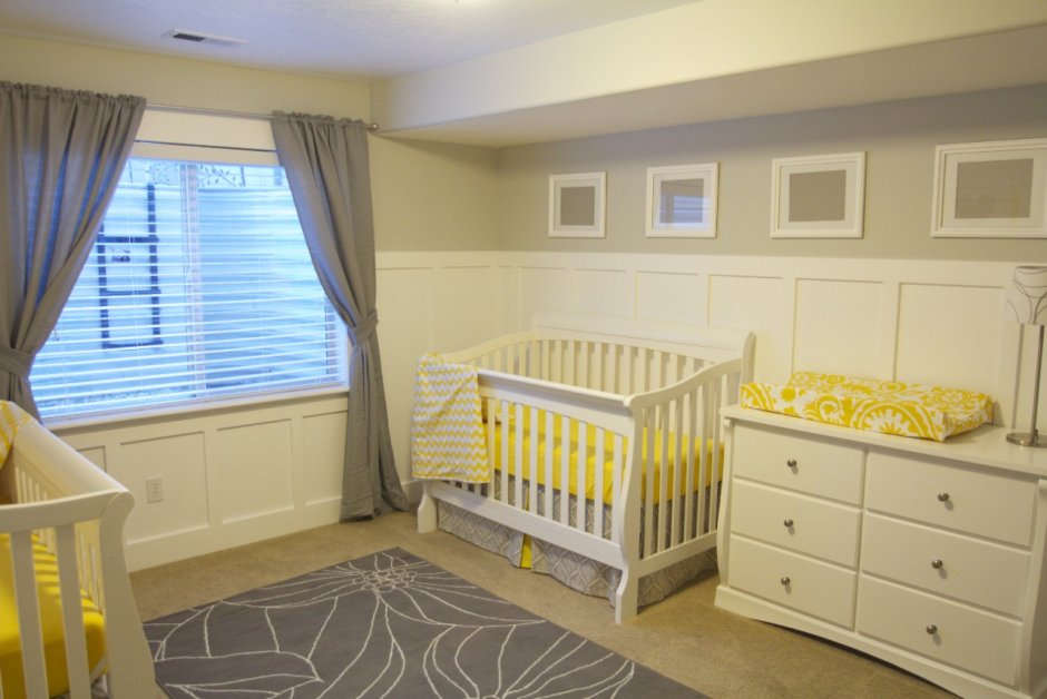 Комната для новорожденных близнецов