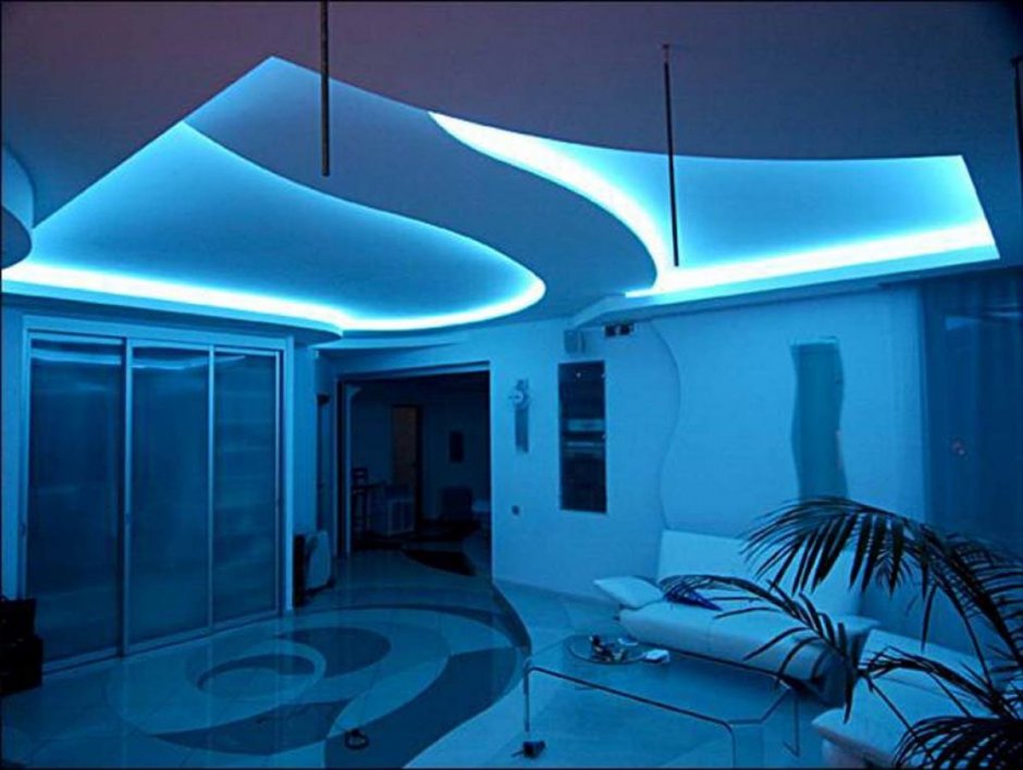 Подвесной потолок с неоновой подсветкой