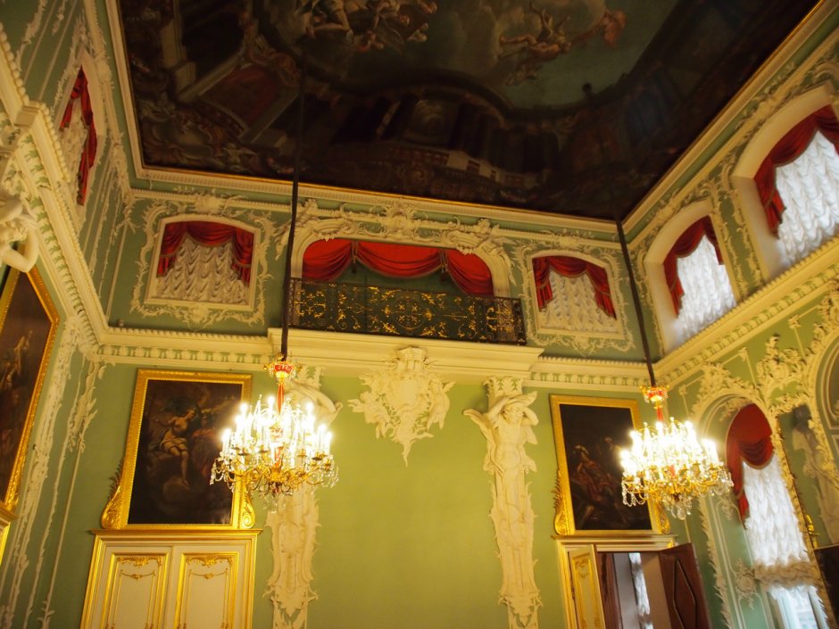 Строгановский дворец большой двусветный зал