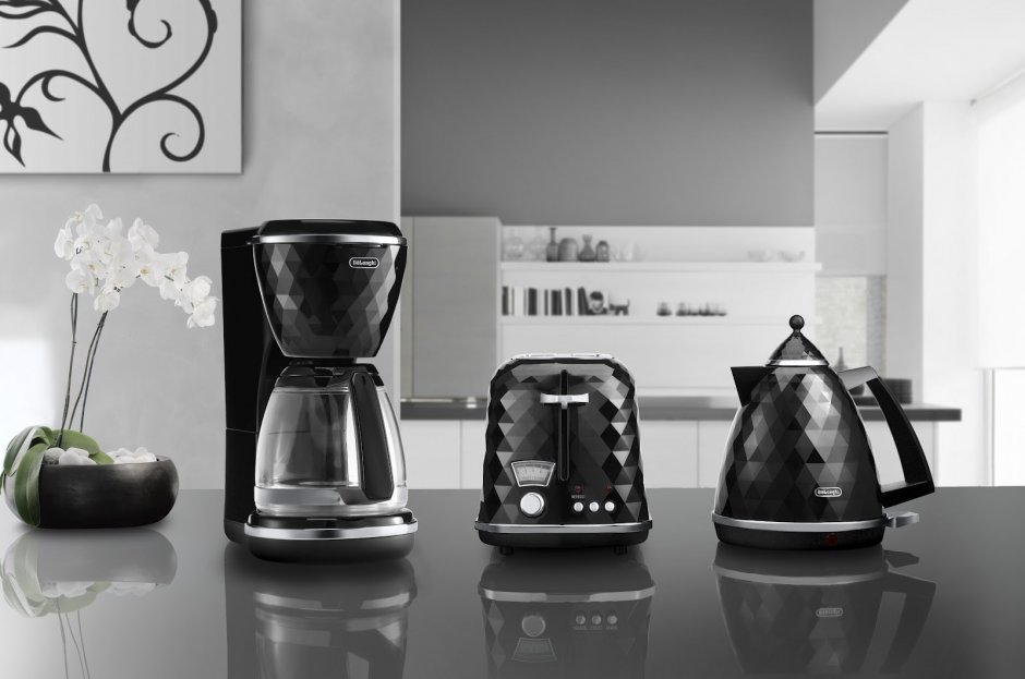 Кофеварка de'Longhi brillante ICMJ 210