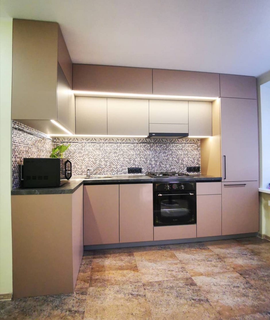 Серая матовая кухня