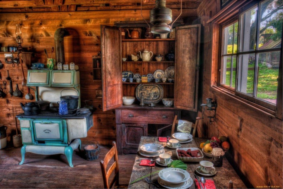Кухня в Старом деревенском доме