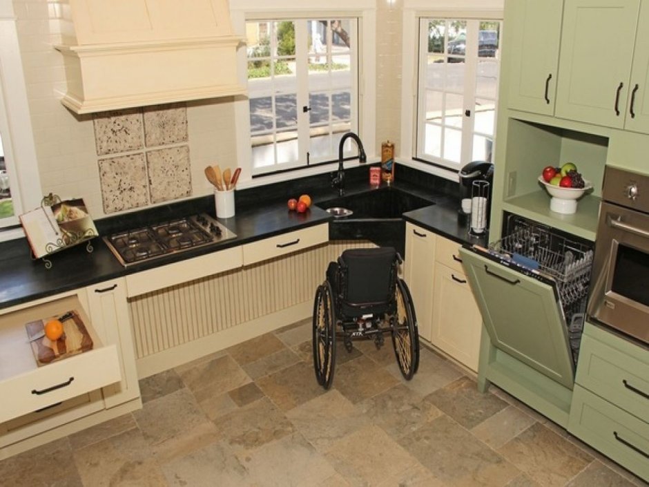 Кухонный гарнитур для инвалидов колясочников