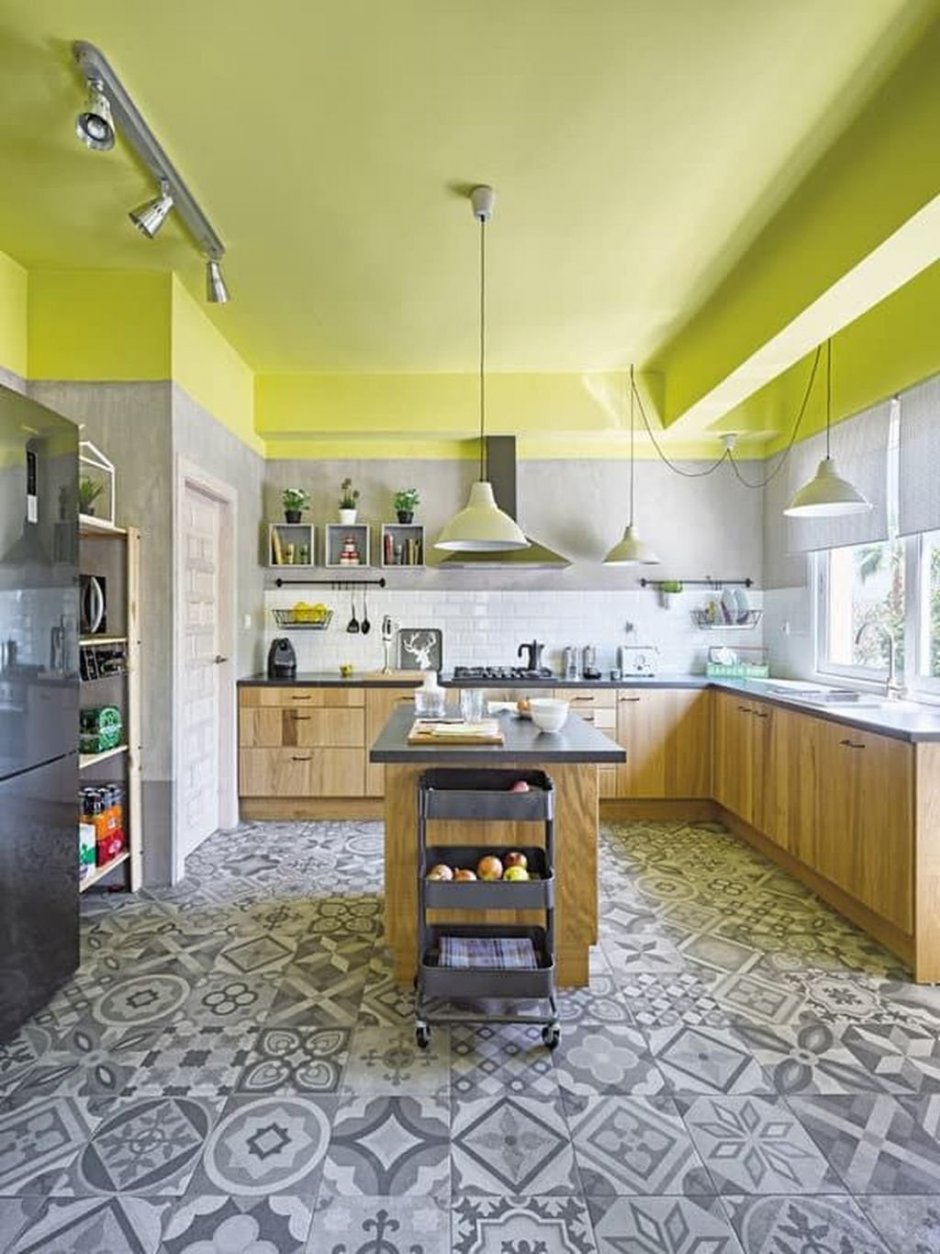 Зеленый цвет стен на кухне