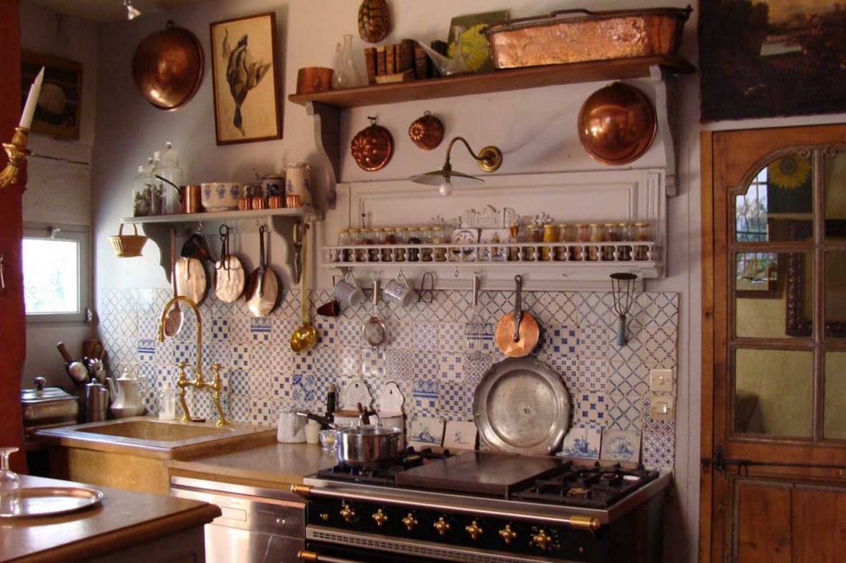 Декор кухни в деревенском стиле