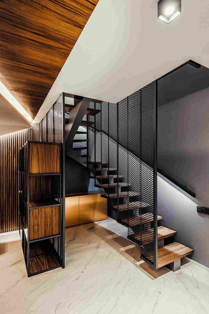 Дизайнерская современная лестница в интерьере