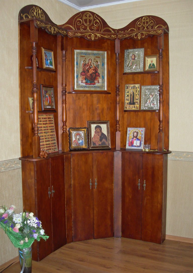 Киот божница