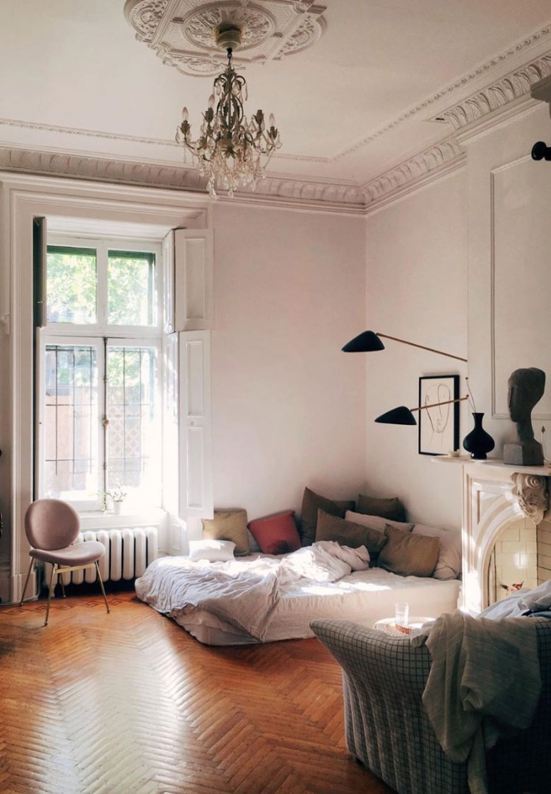 Парижский стиль в интерьере маленькой квартиры