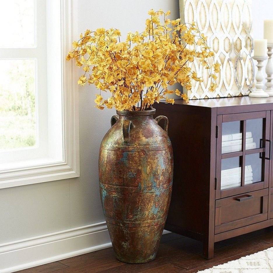 Напольные вазы для интерьера с цветами
