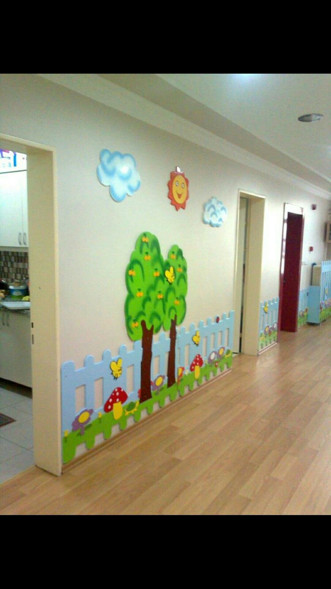 Дизайн коридора детского сада (50 фото)