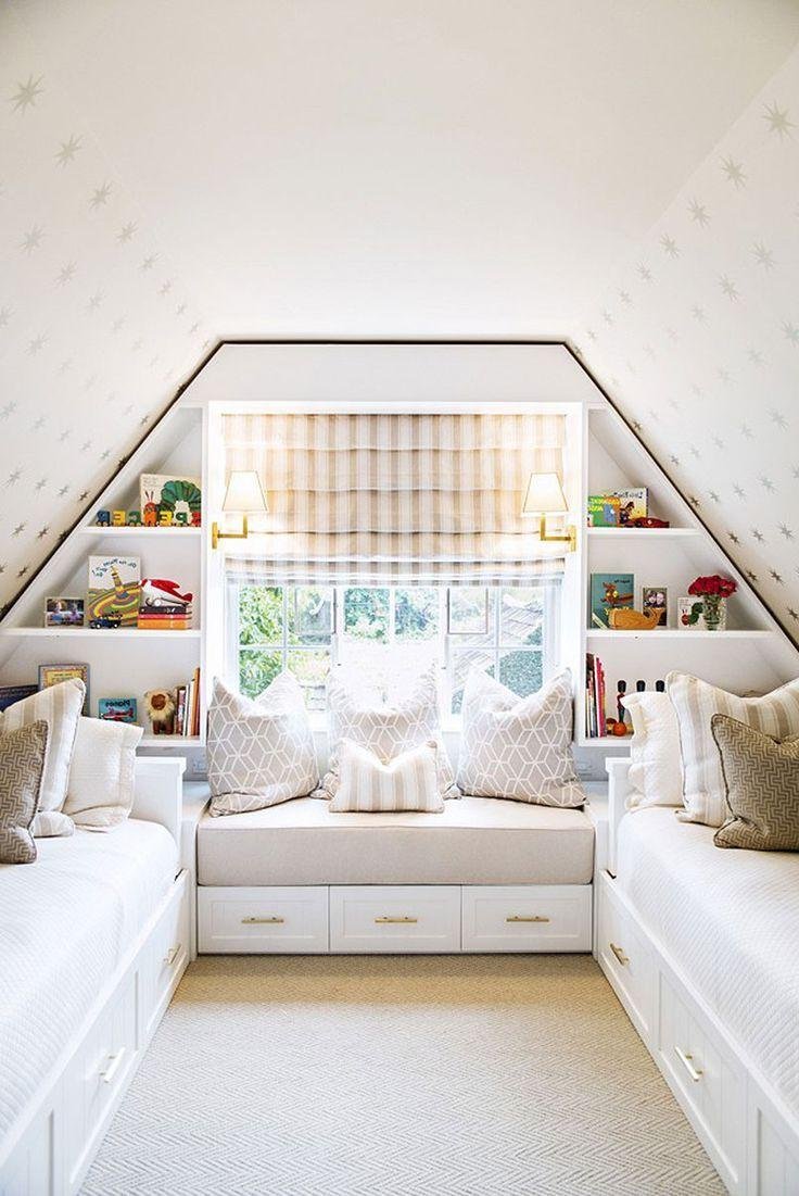 Интерьер детской на мансарде