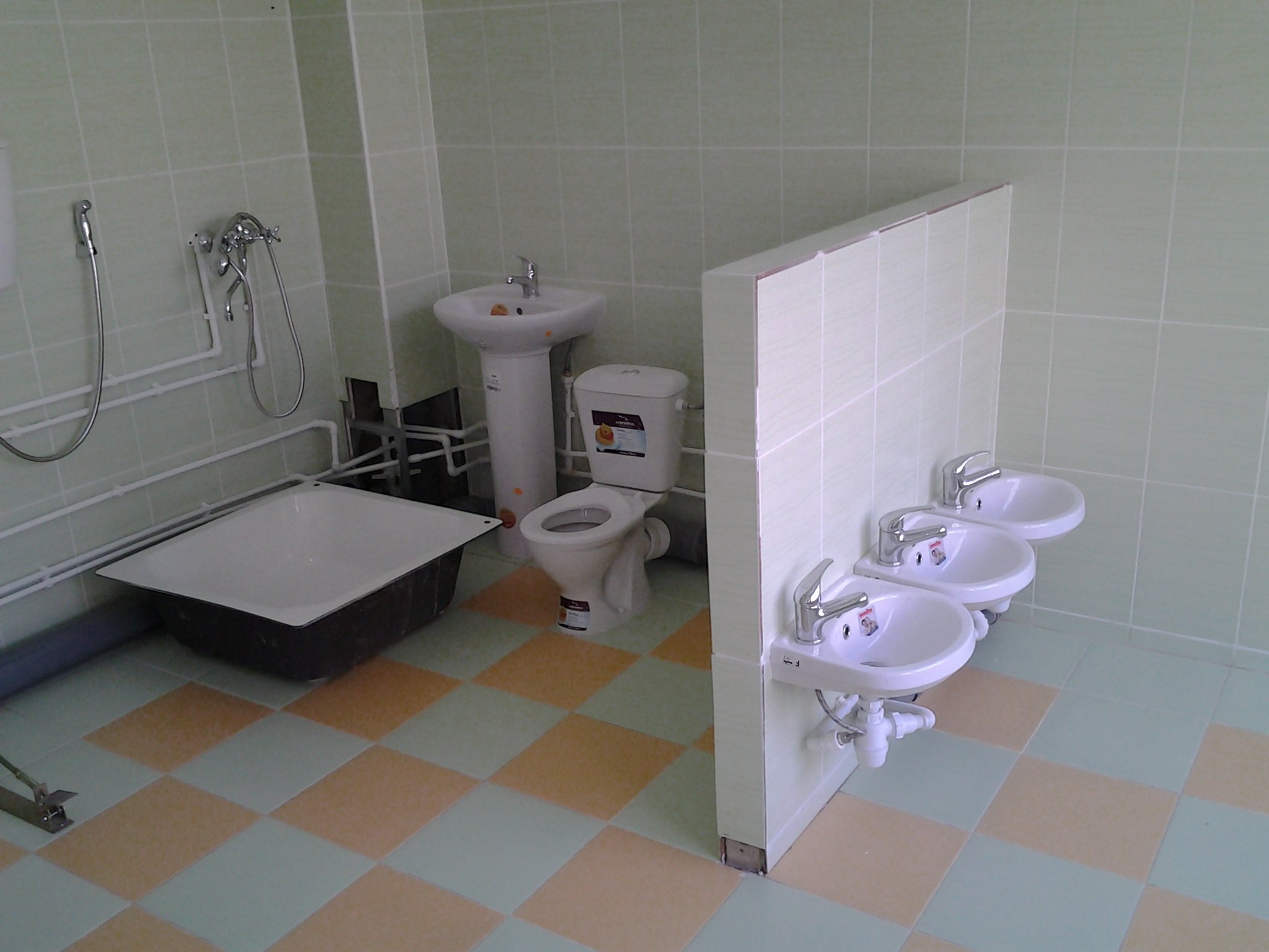 Туалет в детском санатории