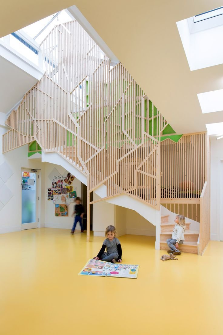 Креативные лестницы в детском саду