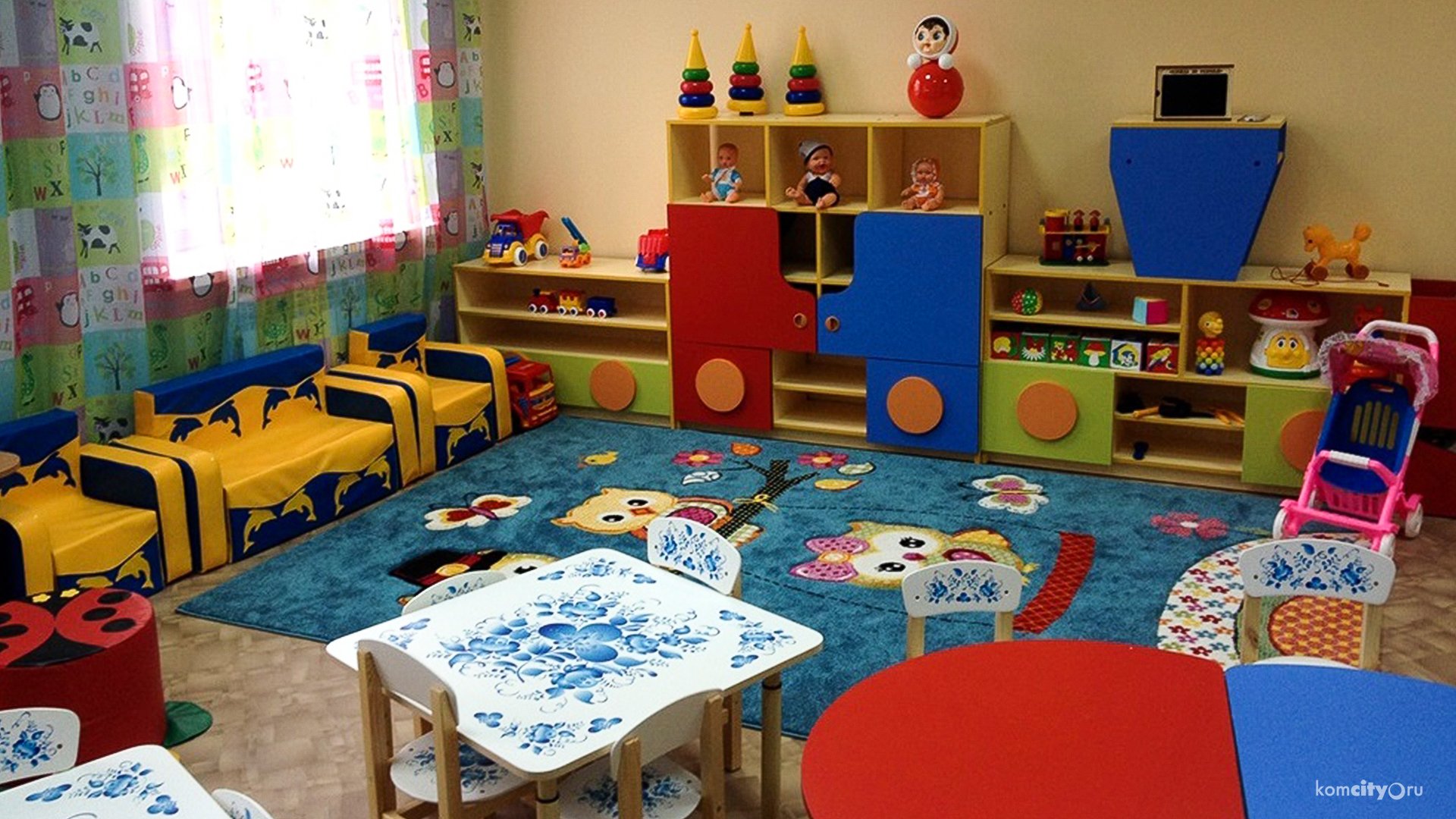 Новая группа детского сада. Мебель для ясельной группы детского сада. Ясельная группа в детском саду. Садик ясельная группа. Групповая комната старшая группа.