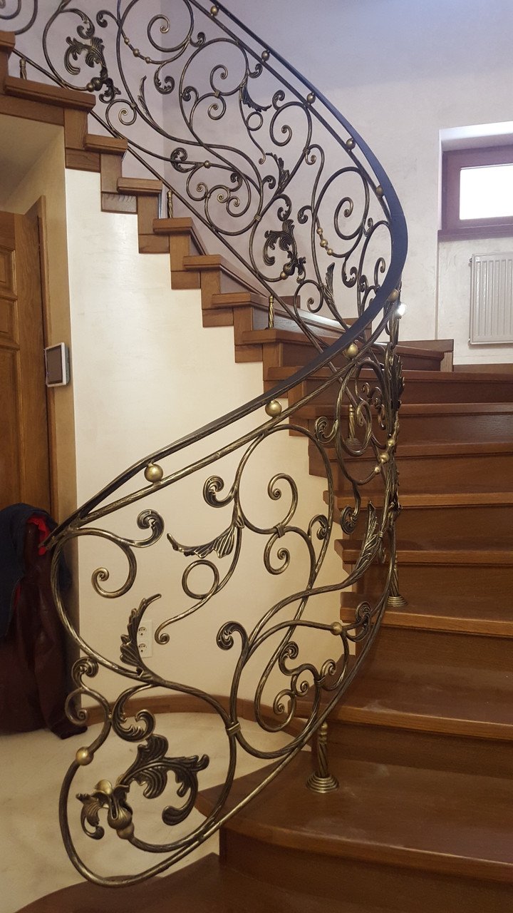 Кованые перила для лестницы