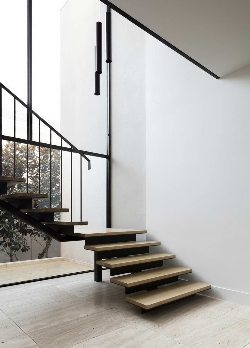 Перила для лестниц в минималистическом стиле