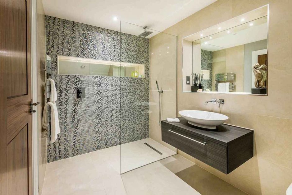 Мозаика в современной ванной комнате