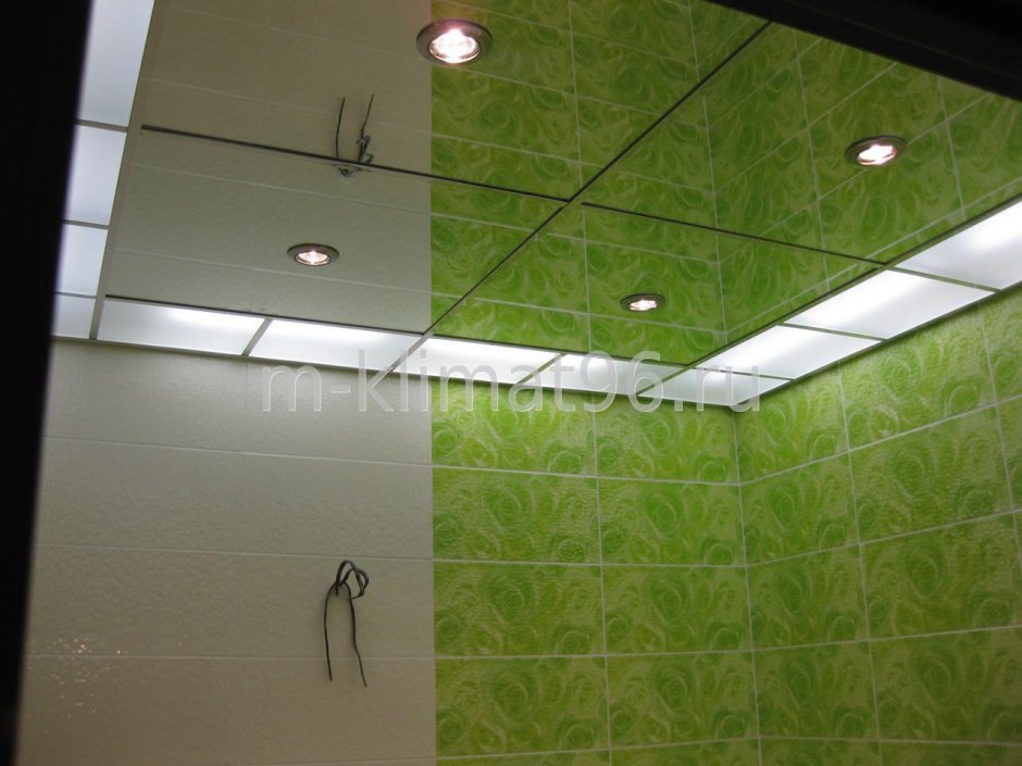 Потолочные панели в ванную комнату