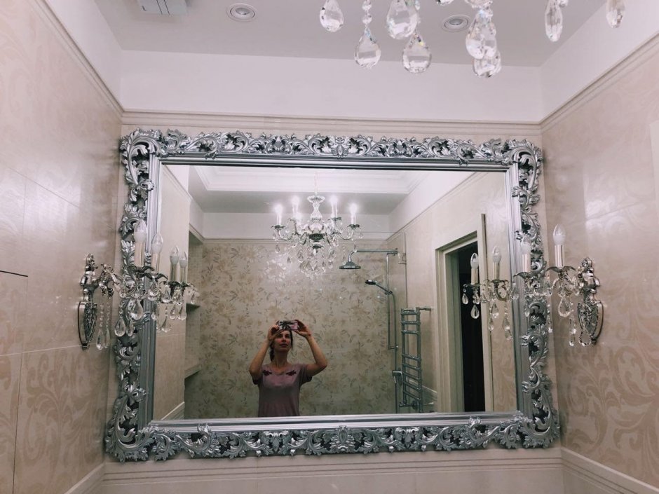 Зеркало на стену в ванную комнату