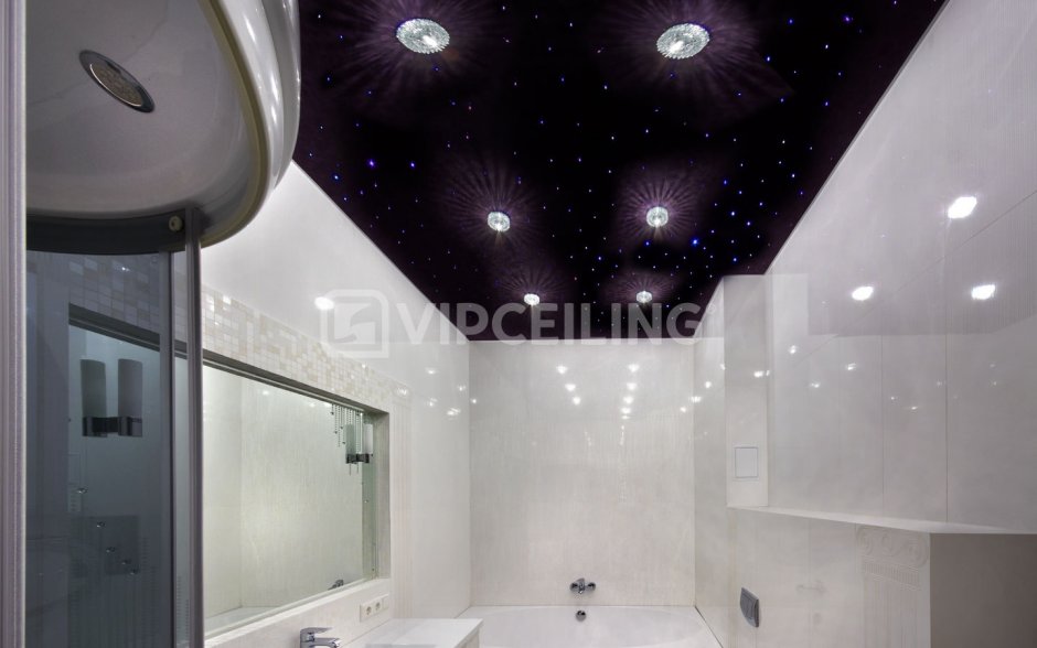 Натяжной потолок в ванной комнате звездное небо