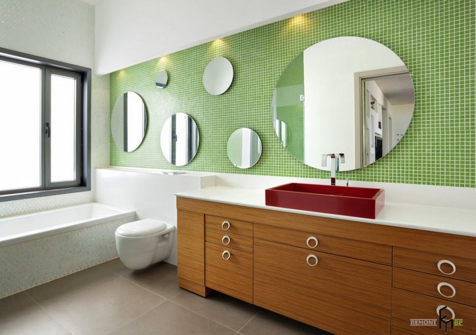 Дизайнерские зеркала в ванную комнату